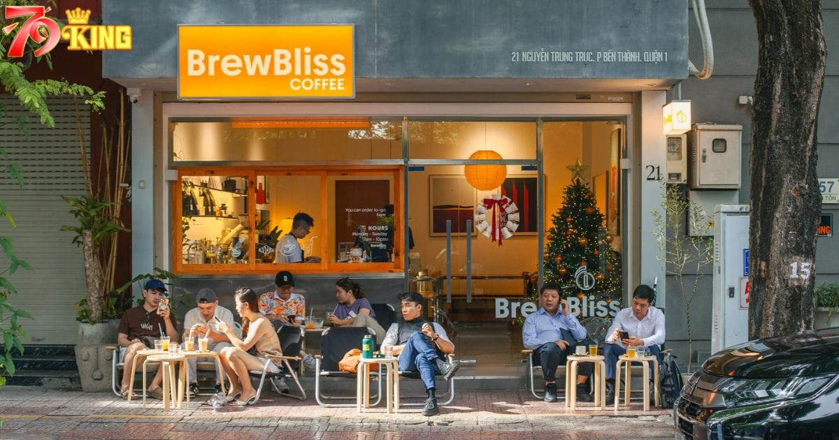 Bên ngoài BrewBliss Coffee